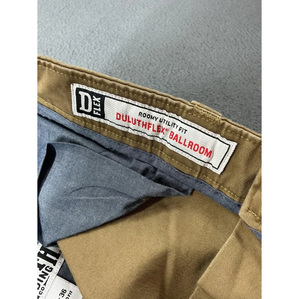 Duluth Trading Pants Mens 36x36 Khaki Brown Chino Relaxed Flex Baggy Ballroom